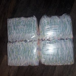 84 Size 1 huggies snug & dry diapers